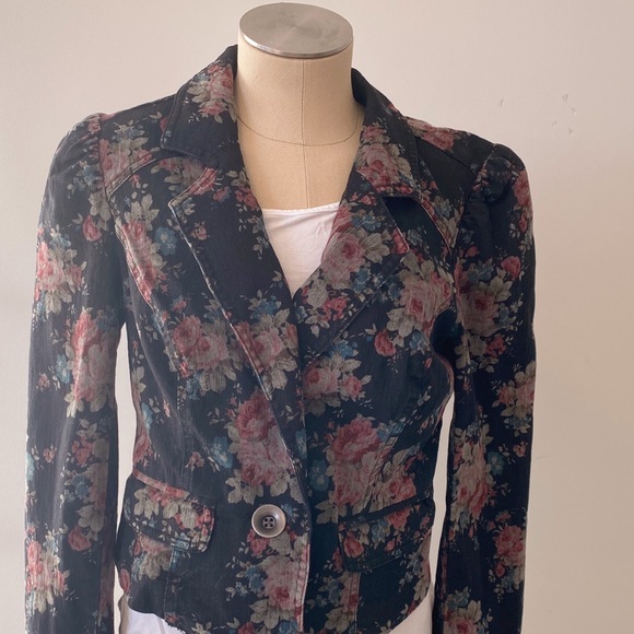 Free People Cropped Floral Print Denim Blazer - Picture 2 of 8